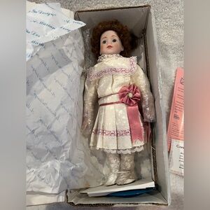 Marian Yu doll Charlotte 15" 1988 NIB With COA Collectible Doll, Decor, vintage